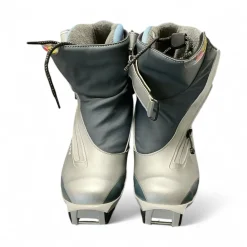 Used Salomon Womens BC XC Ski Boots Grey W 07-07.5 / JR 05.5-06