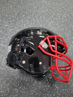 Used Schutt VENGEANCE A11 FB Helmet Black MD