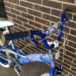 Used Schwinn RADIANT GIRLS 20IN BMX BIKE BMX Bike Girls Carolina Blue 20"
