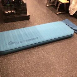 Used SEA TO SUMMIT COMFORT DELUXE MAT-NO BAG Sleeping Bag Royal Blue Senior