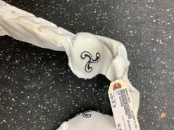 Used STX CONTOUR FH Shin Guards White 15