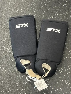 Used STX REVERSIBLE YOUTH SHINS FH Shin Guards Black 8 1/2