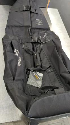 Used Taylormade CLUB GLOVE TRAVEL BAG Travel Bag Black