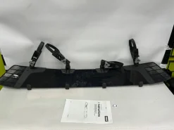 Used Thule AIRSCREEN XT ROOF RACK FAIRING Top Mount Carrier Black