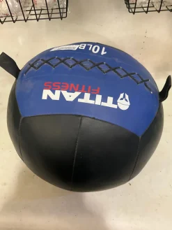 Used Titan Fitness Slam Ball Black 10 lb