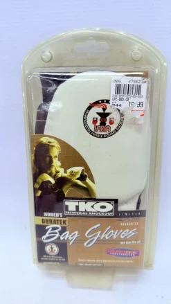 Used TKO Boxing Gloves White Senior