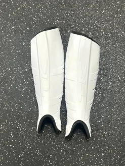 Used TK TK2 FH Shin Guards White 14"