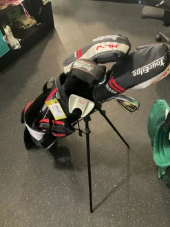 Used Tour Edge 5 PIECE Jr Package Set RH Black 5 Piece
