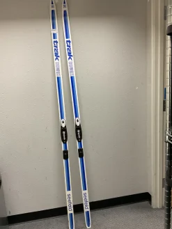 Used Trak SEEFELD Mens XC Ski/Binding 200 cm