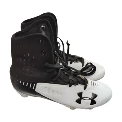 Used Under Armour Adult FB Cleats White Senior 7