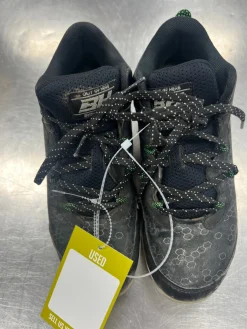 Used Under Armour BH BB/SB Cleats Black Junior 04.5