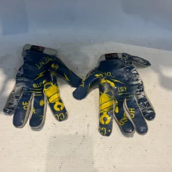 Used Under Armour COMMITMENT F5 FB Gloves Royal Blue Youth