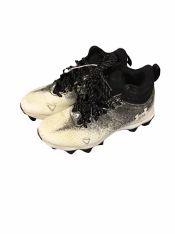 Used Under Armour Jr FB Cleats White Junior 03