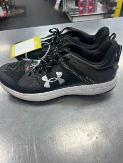 Used Under Armour YARD TURF BB/SB Cleats Black Senior 10