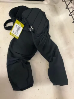Used Under Armour Youth FB Integrated Pants Black MD
