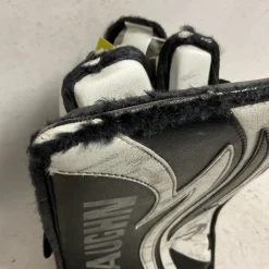 Used Vaughn VELOCITY 7250 Junior Goalie Blocker White And Black