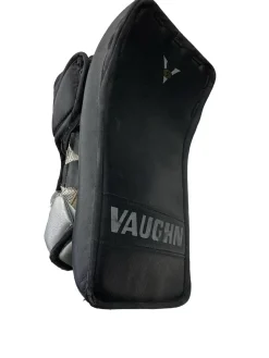 Used Vaughn VELOCITY V5 7270 Senior Goalie Blocker Black