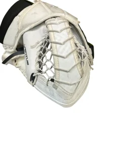 Used Vaughn VENTUS SLR2 INT Senior Goalie Catcher White
