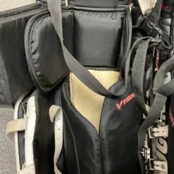 Used Vaughn VISION 9400 Goalie Leg Pads Senior White And Black 34