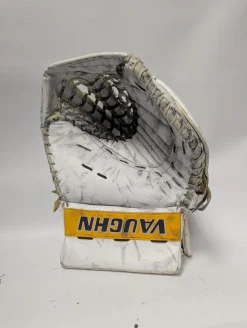 Used Vaughn VISION PRO RETURN GLOVE Senior Goalie Catcher White And Gold