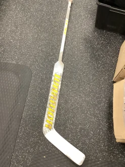 Used Warrior R/V2 PRO+ Senior Goalie Stick 26"