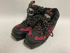 Used Whitewoods Boys NNN XC Ski Boots Maroon JR-01.5