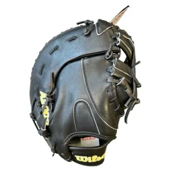 Used Wilson A2000 1679 BB/SB First Base RH Throw Black 12 1/2"