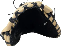 Used Wilson A2000 1679 First Base RH Throw Baseball Glove 12 1/2
