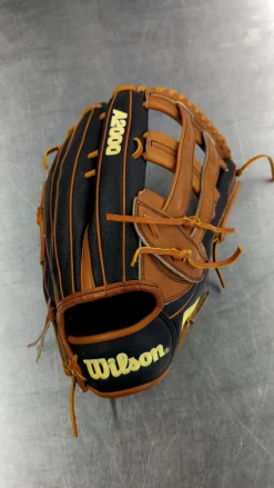 Used Wilson SP14SS RH Throw Fastpitch Gloves Black And Copper 12 1/2"