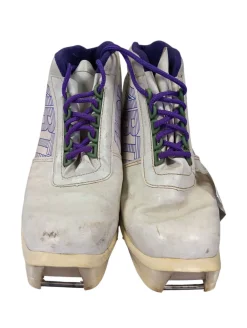 Used Womens NNN XC Ski Boots White W 06.5-07 / JR 4.5-05