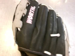 Used Worth STORM LH Throw Fastpitch Gloves Black 11 1/2"